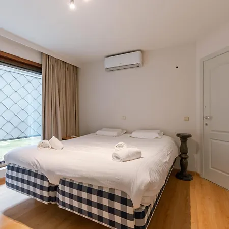 Tranquil Getaway In Beautiful Ostende