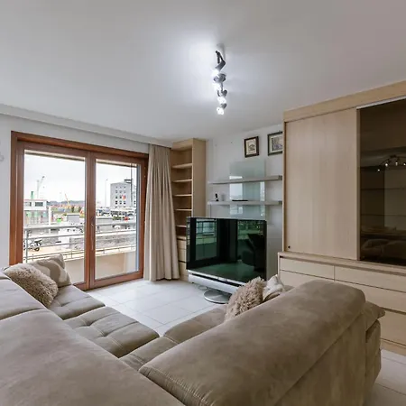 Tranquil Getaway In Beautiful Hébergement de vacances Ostende